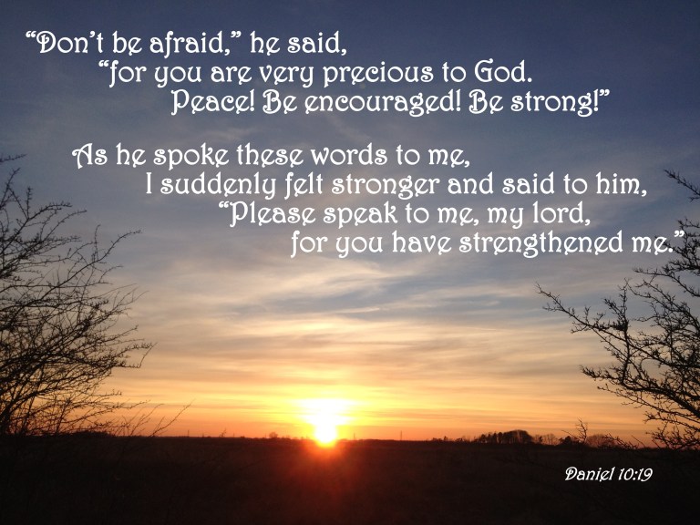 daniel-10-19